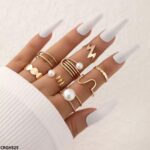 Curved 8 Midi Rings - Image 2